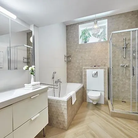 Apartment Cozy Loft With Terrace In The City Center
